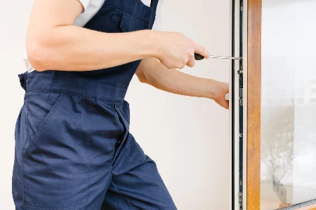 Commercial Glass Door Repair in Coral Springs, FL