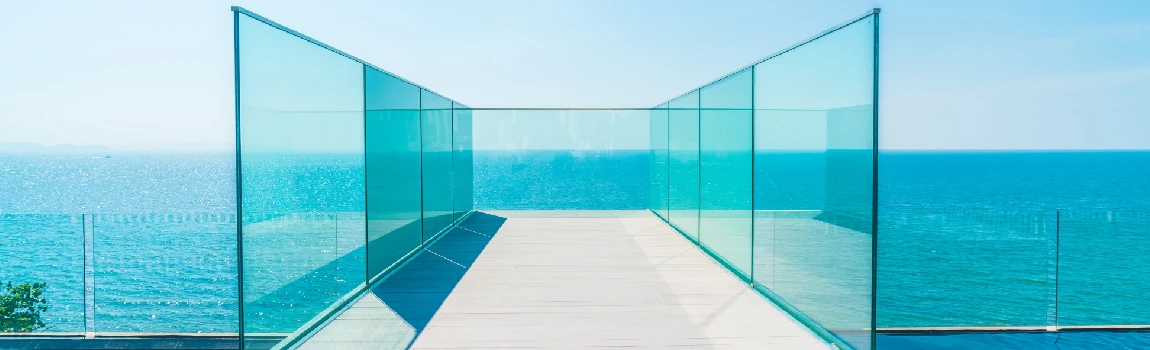 Customized Glass Pool Fence Repair Services in Coral Springs, FL